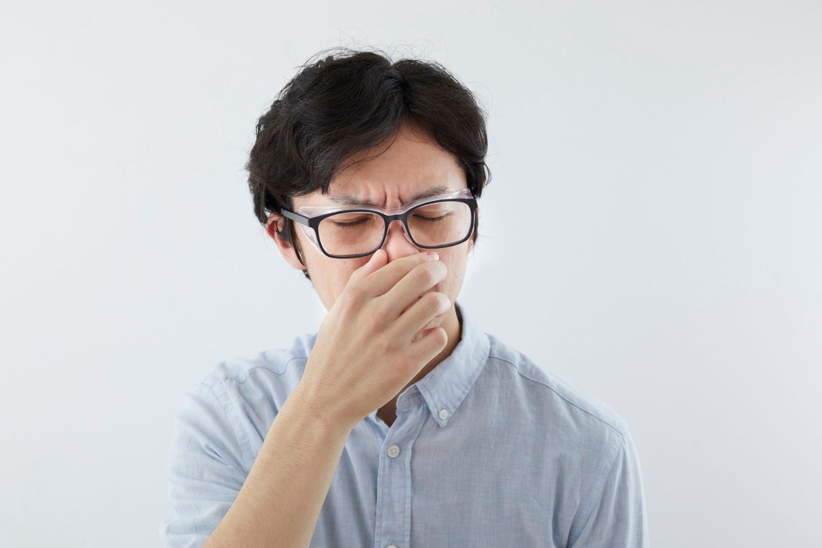 Como evitar mau cheiro vindo do encanamento